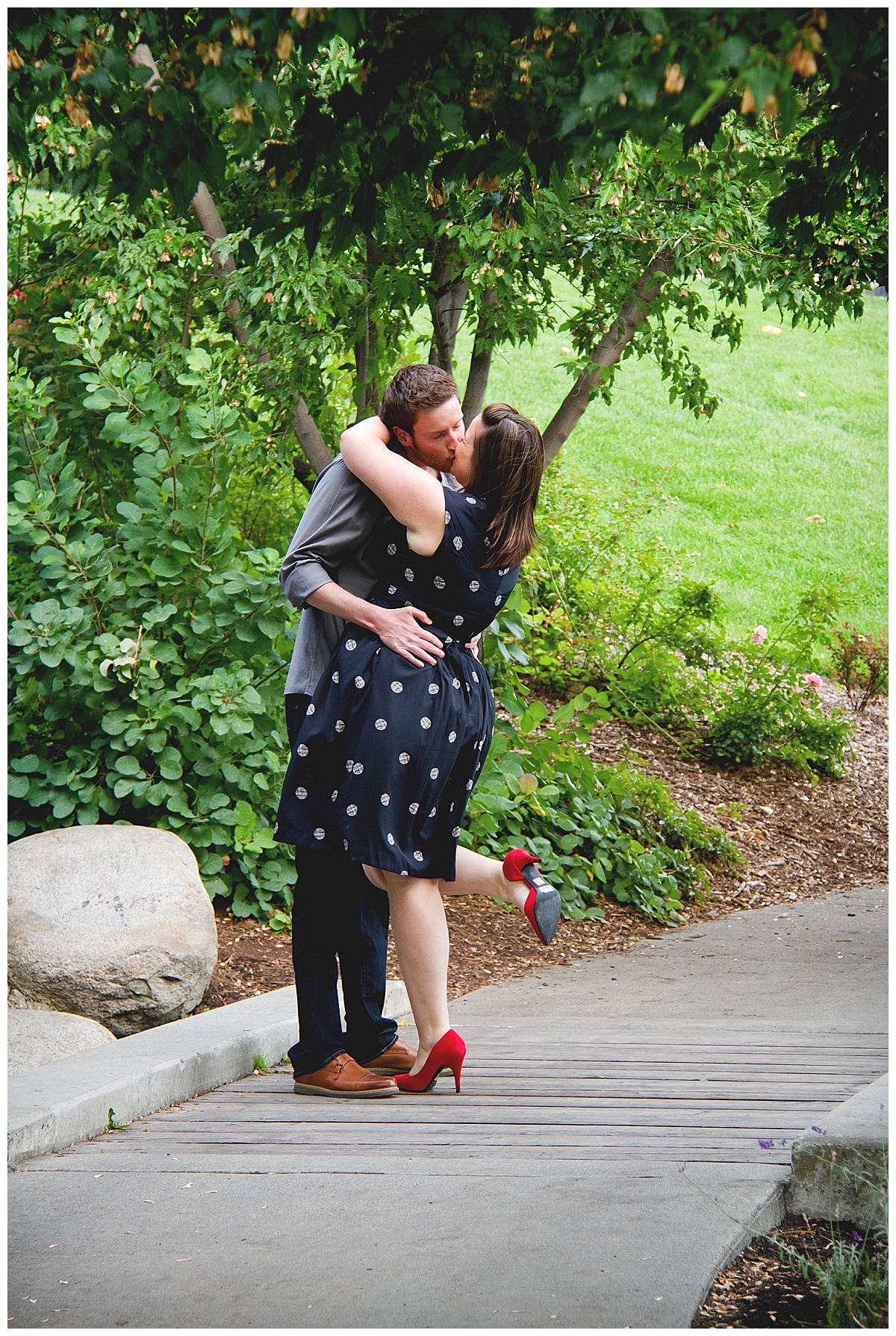 downtown-kelowna-engagement-photographer_0184