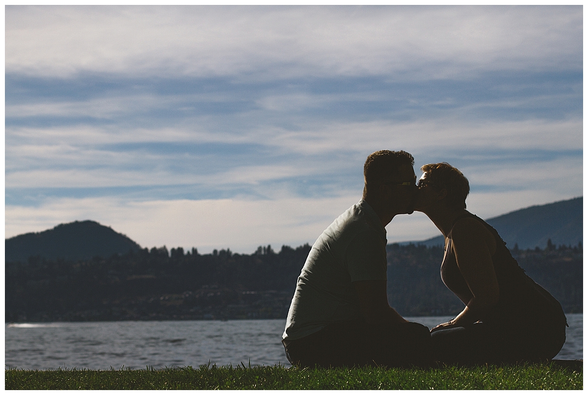 summer-kelowna-engagement-photographer_0030