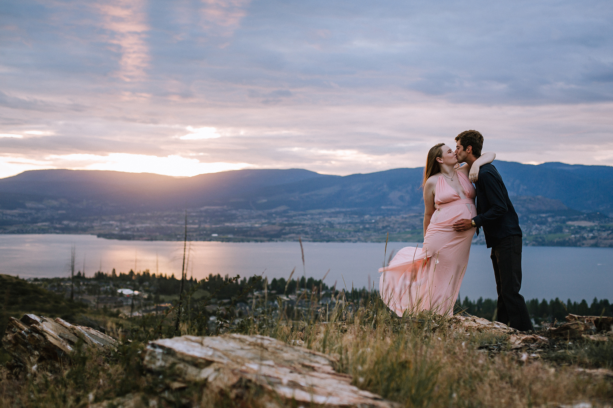 Ariel & Jordan | Kelowna Maternity Photographer